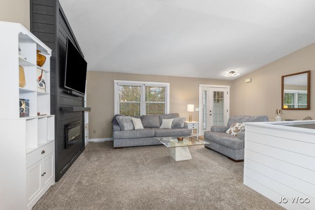 9020 Warner Street, Allendale, MI 49401