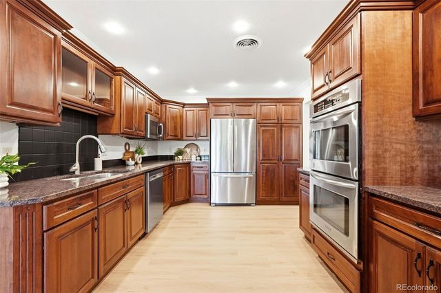 2429 S Chase Lane, Lakewood, CO 80227