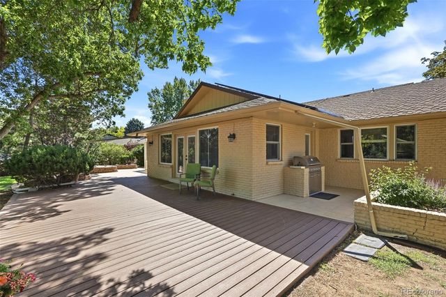 2429 S Chase Lane, Lakewood, CO 80227