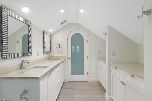 1063 Frank Whiteman BLVD, Naples, FL 34103