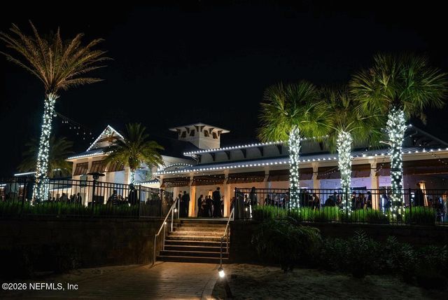 42 WATERLINE Drive, St. Johns, FL 32259