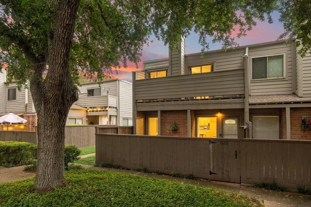 1608 Prairie Mark Lane, Houston, TX 77077