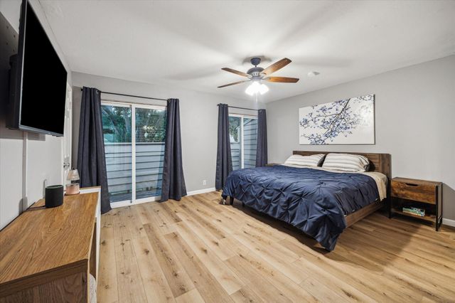 1608 Prairie Mark Lane, Houston, TX 77077