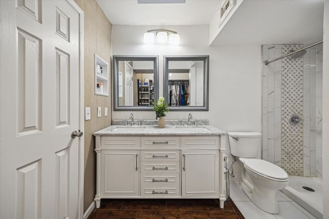 1608 Prairie Mark Lane, Houston, TX 77077