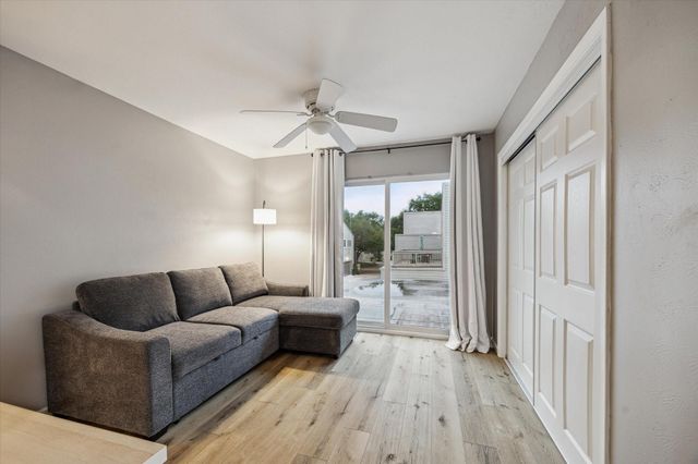 1608 Prairie Mark Lane, Houston, TX 77077
