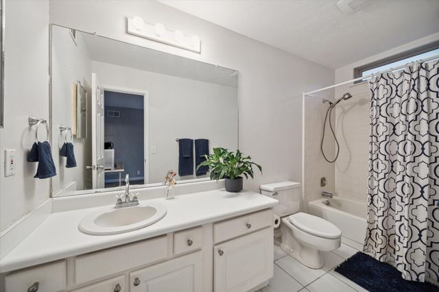 1608 Prairie Mark Lane, Houston, TX 77077