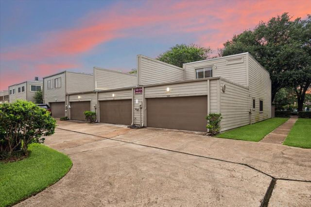 1608 Prairie Mark Lane, Houston, TX 77077