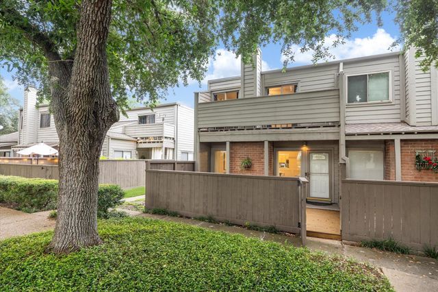 1608 Prairie Mark Lane, Houston, TX 77077