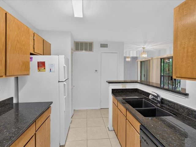 4500 E Oltorf ST A118, Austin, TX 78741