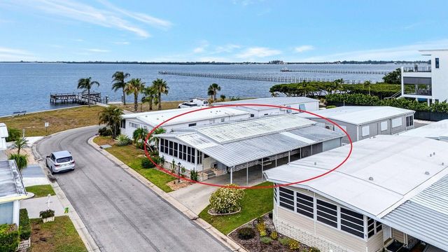 91 CABALLO WAY, Bradenton, FL 34209