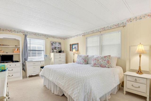 91 CABALLO WAY, Bradenton, FL 34209