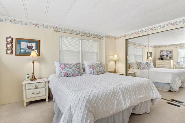 91 CABALLO WAY, Bradenton, FL 34209