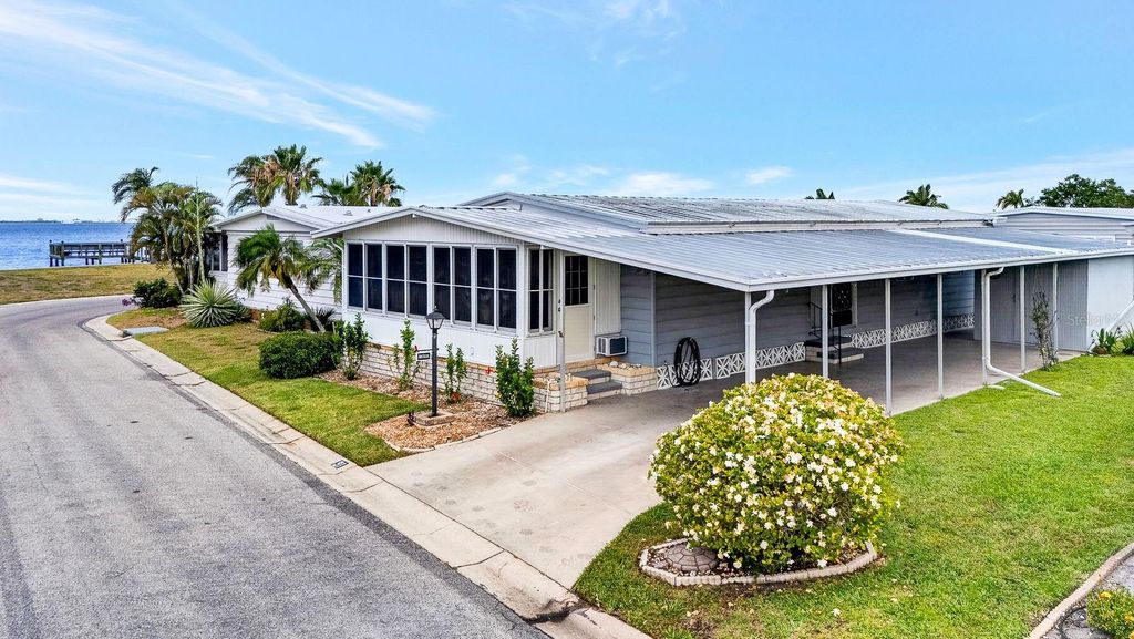 91 CABALLO WAY, Bradenton, FL 34209