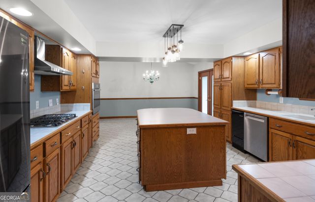 4909 Perry Road, Claxton, GA 30417