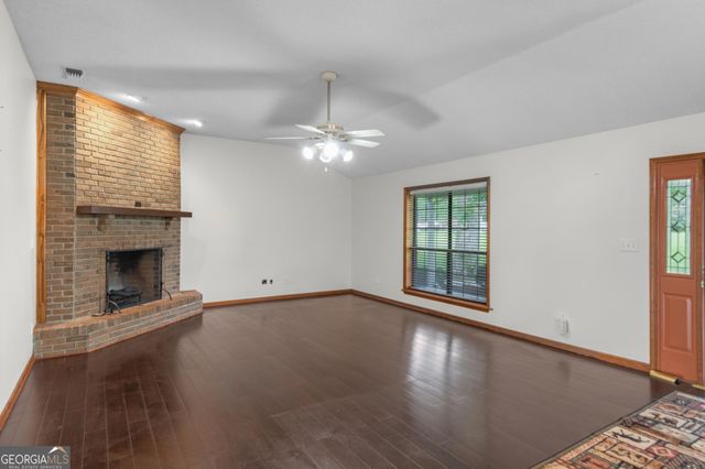 4909 Perry Road, Claxton, GA 30417