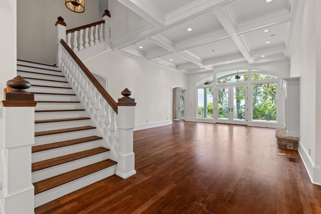 2241 Heavenly View, Ooltewah, TN 37363