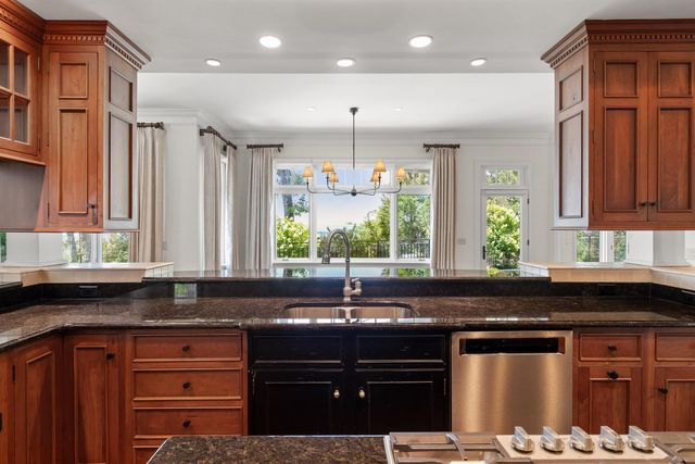 2241 Heavenly View, Ooltewah, TN 37363