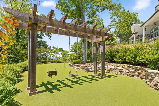 2241 Heavenly View, Ooltewah, TN 37363