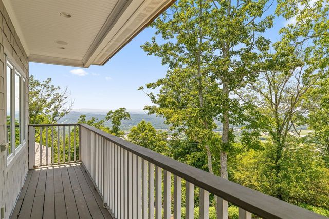 2241 Heavenly View, Ooltewah, TN 37363