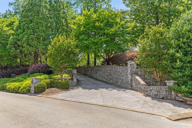 2241 Heavenly View, Ooltewah, TN 37363
