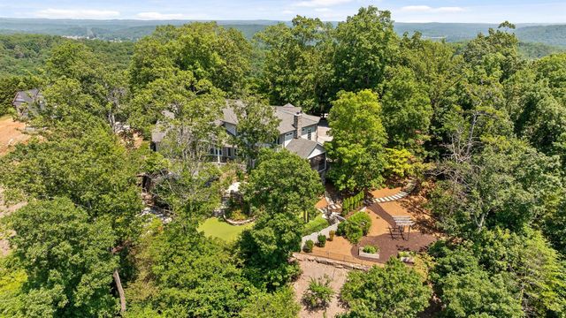 2241 Heavenly View, Ooltewah, TN 37363