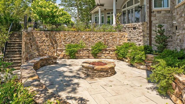 2241 Heavenly View, Ooltewah, TN 37363