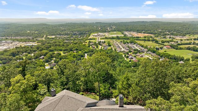 2241 Heavenly View, Ooltewah, TN 37363
