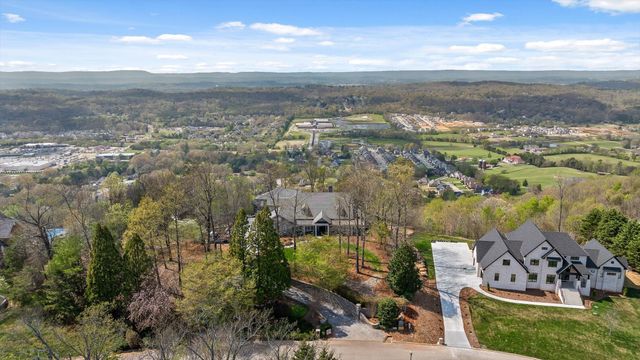 2241 Heavenly View, Ooltewah, TN 37363