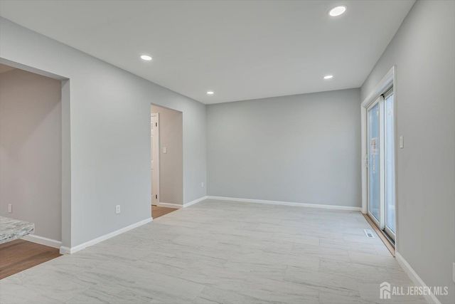 203 Canterbury Court, East Windsor, NJ 08520