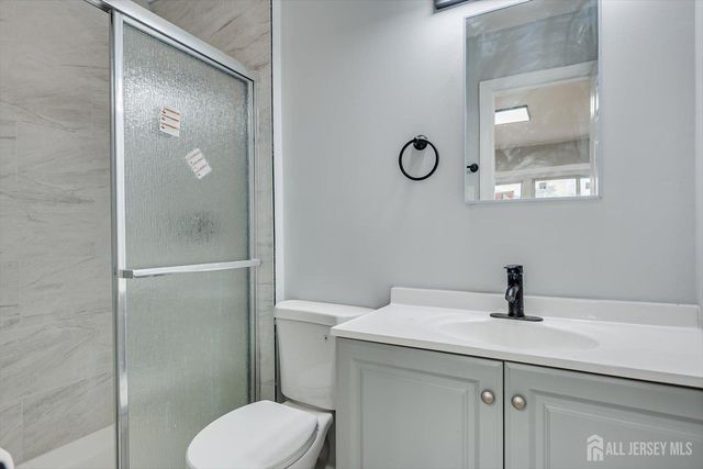 203 Canterbury Court, East Windsor, NJ 08520