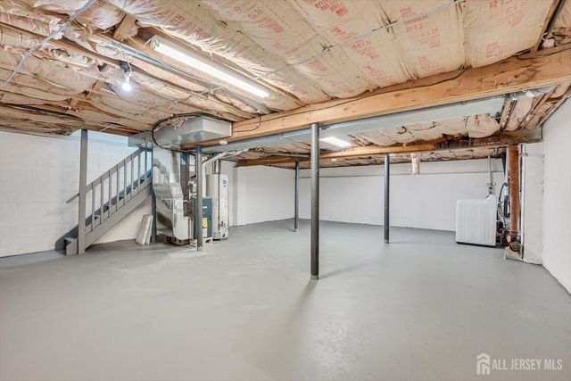 203 Canterbury Court, East Windsor, NJ 08520