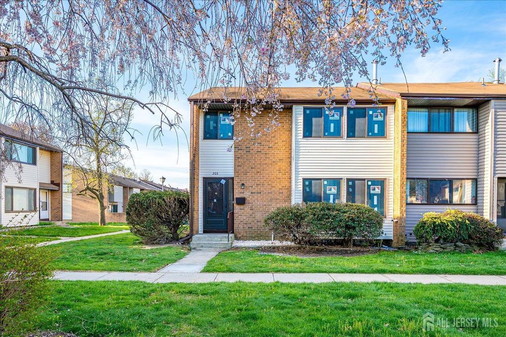 203 Canterbury Court, East Windsor, NJ 08520