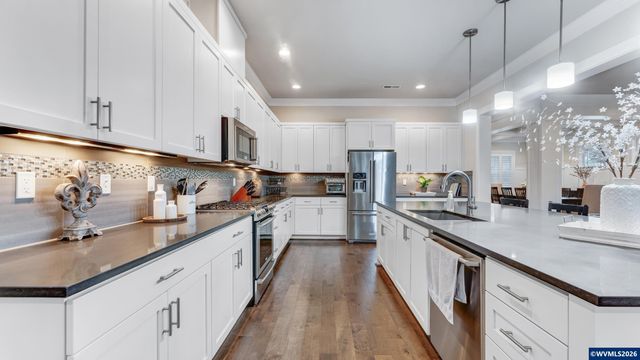 15285 SW Peace Av, Tigard, OR 97224
