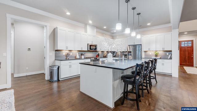 15285 SW Peace Av, Tigard, OR 97224