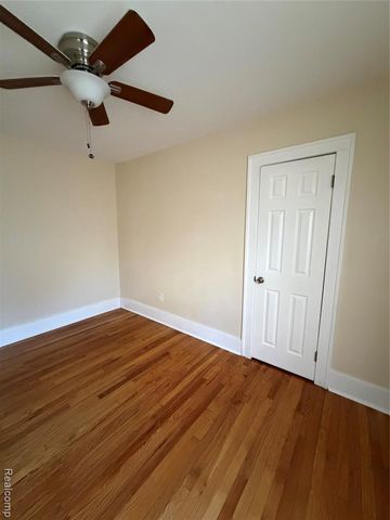 247 Girard Avenue, Royal Oak, MI 48073