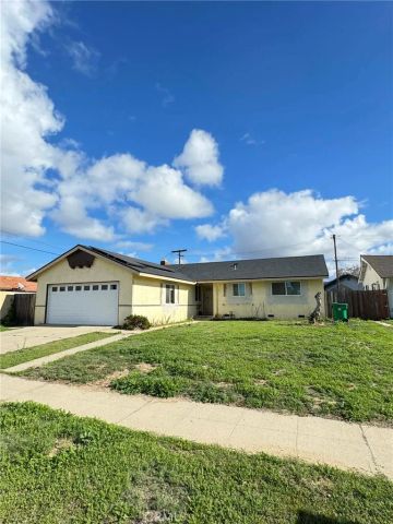 1860 N Miller, Santa Maria, CA 93454