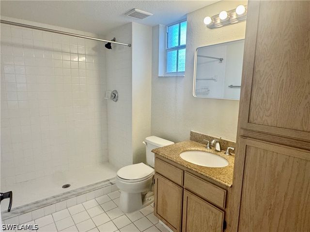 4620 Saint Croix LN 932, Naples, FL 34109