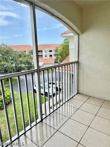 4620 Saint Croix LN 932, Naples, FL 34109