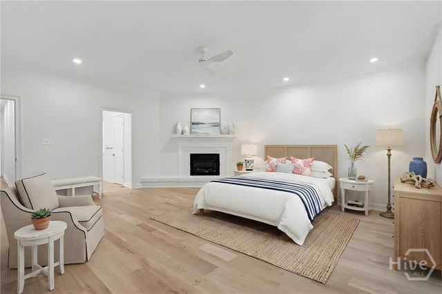 6 Hardwicke Lane, Savannah, GA 31411