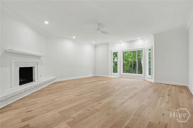 6 Hardwicke Lane, Savannah, GA 31411