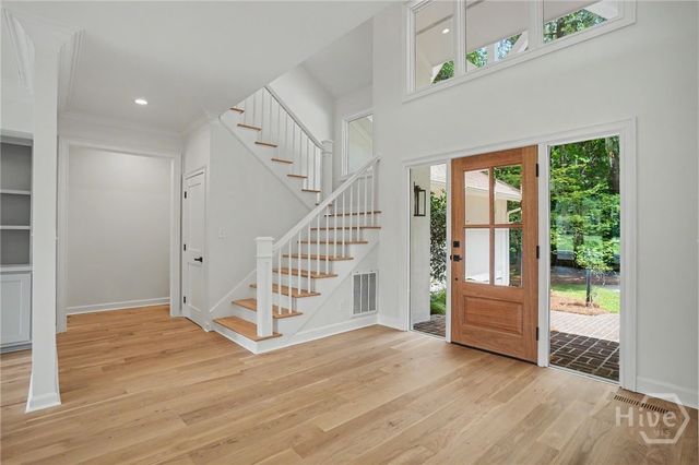 6 Hardwicke Lane, Savannah, GA 31411