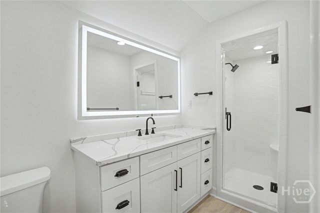 6 Hardwicke Lane, Savannah, GA 31411