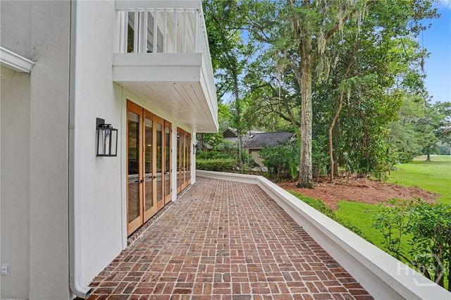 6 Hardwicke Lane, Savannah, GA 31411