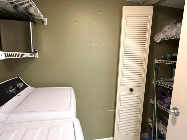 14460 Strathmore Lane 306, Delray Beach, FL 33446