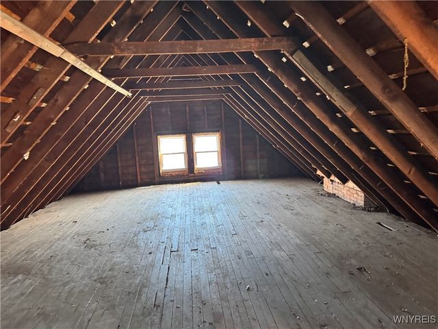 908 Tonawanda Street, Buffalo, NY 14207