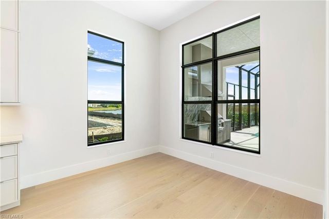 9678 Moonflower CT, Naples, FL 34114