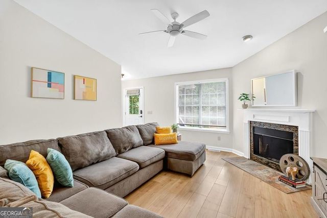 8635 Sapphire Lane, Gainesville, GA 30506