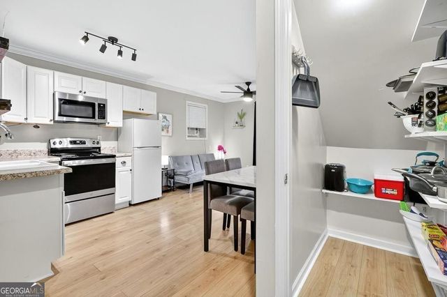 8635 Sapphire Lane, Gainesville, GA 30506