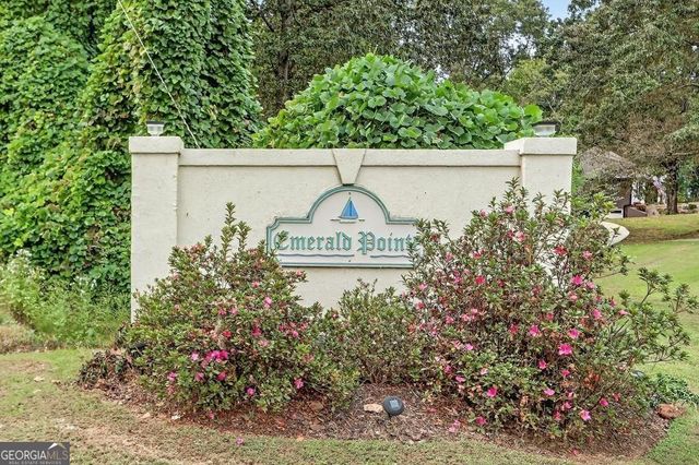 8635 Sapphire Lane, Gainesville, GA 30506