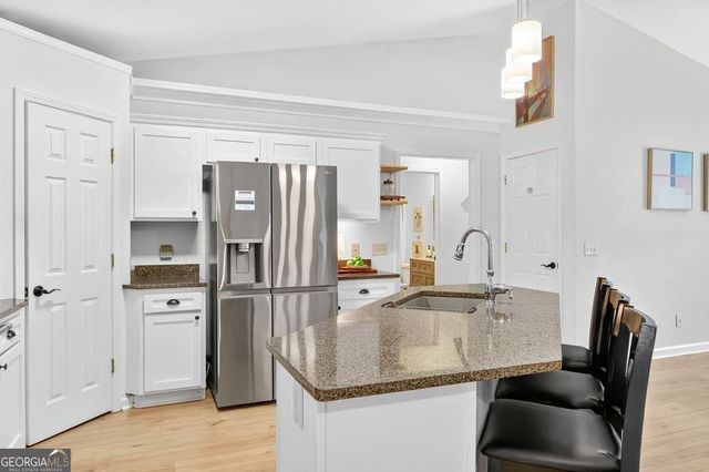 8635 Sapphire Lane, Gainesville, GA 30506